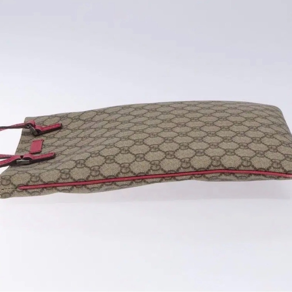 Gucci Beige/Brown Monogram Tote with Red Leather Handles - Picture 4 of 13